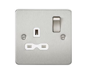 Picture of 1 GANG SOCKET SWITCHED FLAT PLATE
WHITE INSERT BRUSHED CHROME