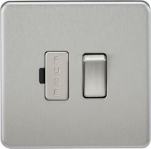 Picture of SWITCHED SPUR   SCREWLESS  PLATE
BRUSHED CHROME