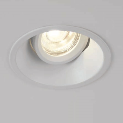 Picture of SLIM TRIM GU10 TILT 40 DEG  DOWNLIGHT DIECAST
MATT WHITE  84MM CUT OUT 43MM DEPTH
PROJECT COLLECTION/SEARCHLIGHT
