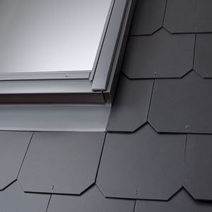 Picture of Velux Std Window Flashing Slate 94x140
for slate up to 8mm thick
roof pitch 15-90 deg