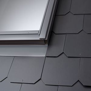Picture of Velux Std Window Flashing Slate 134x98
for slate up to 8mm thick
roof pitch 15-90 deg